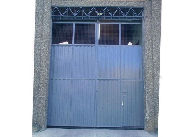 puertas industriales (1)
